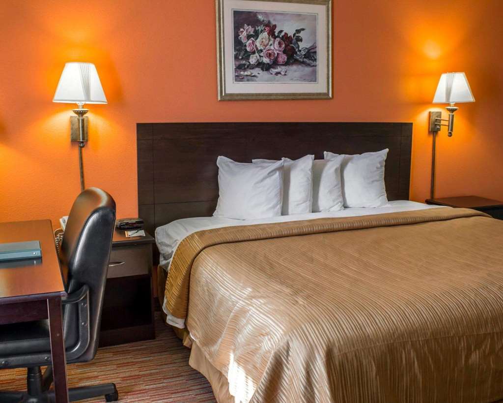 Отель Clarion Pointe Archdale Номер фото