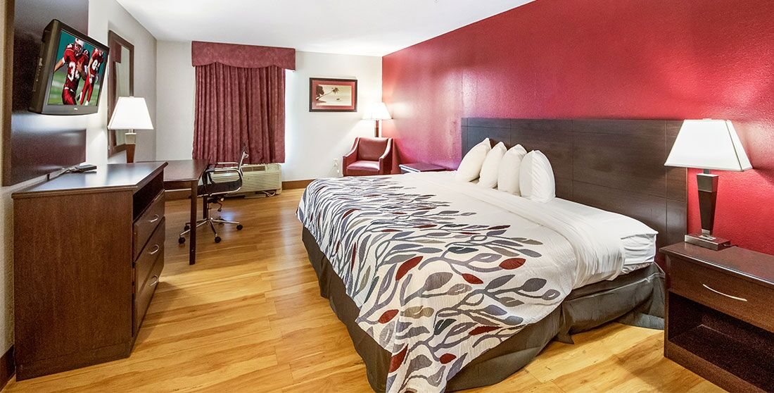 Отель Clarion Pointe Archdale Экстерьер фото